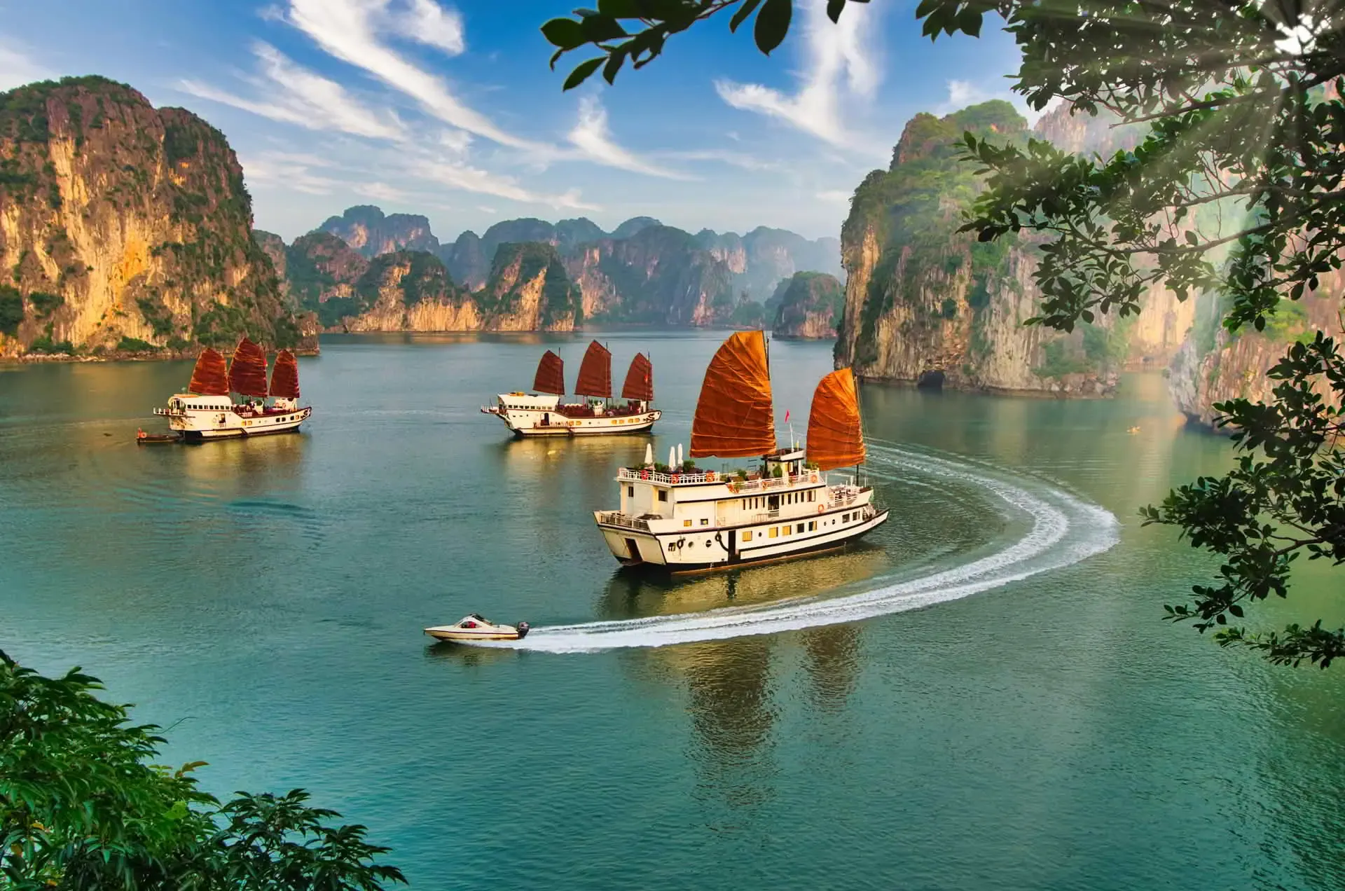 VIETNAM 2025